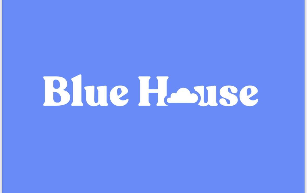 Blue House Valencia, Valencia